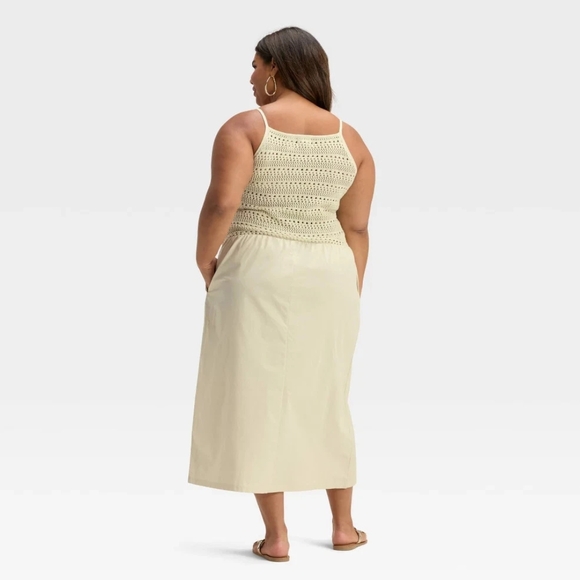 NWT Tan Drop Waist Maxi Sweater Dress Size 1X - Picture 2 of 3